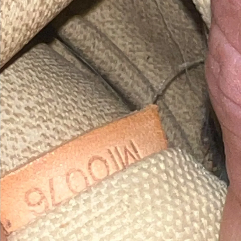 Louis Vuitton LV Monogram Deauville
